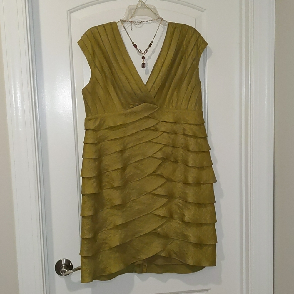 Adrianna Papell layered evening dress